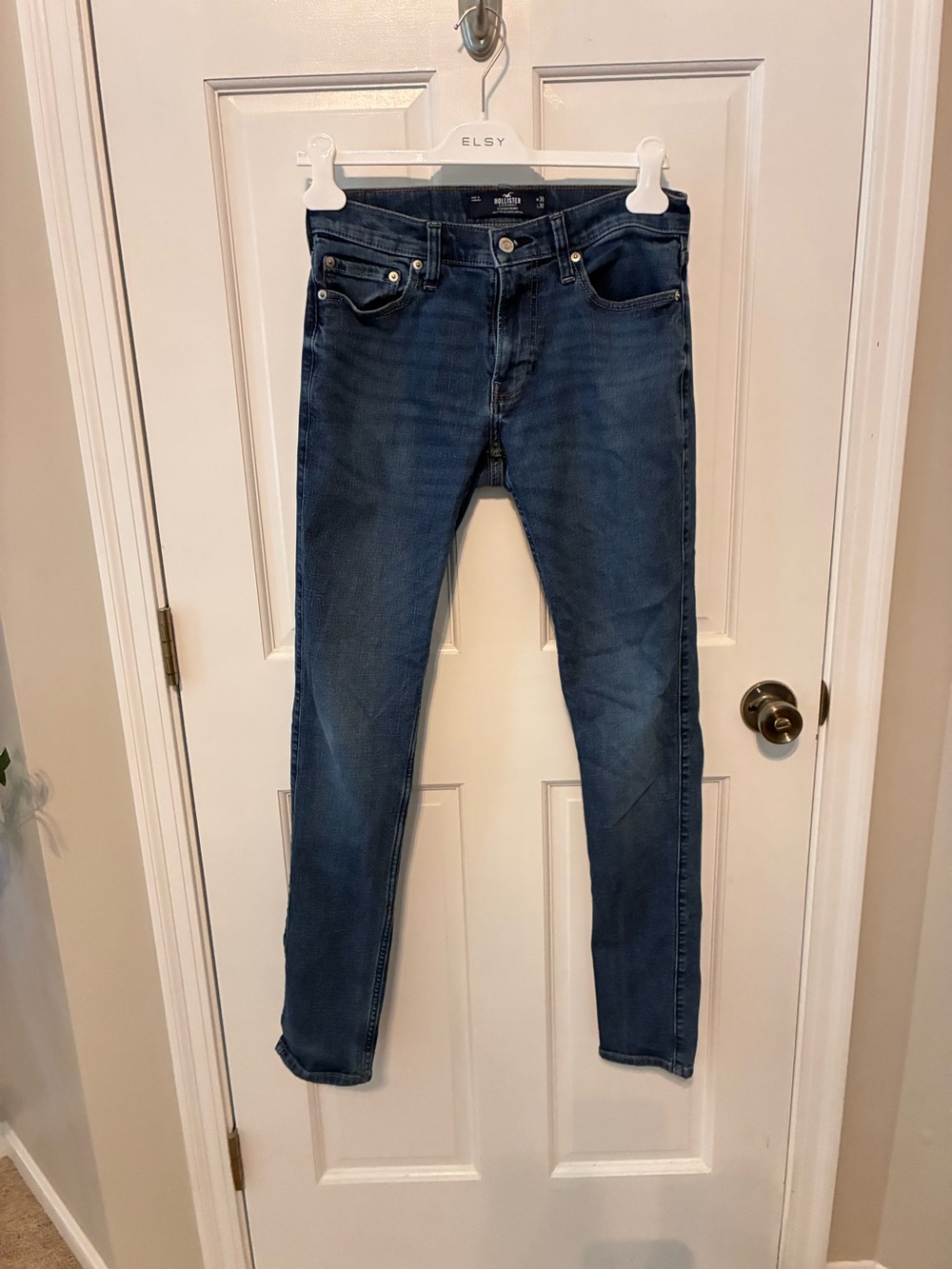 Hollister men’s denim jeans in size 30/30.